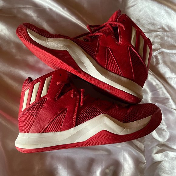 Basketball Shoes - Picture 1 of 1